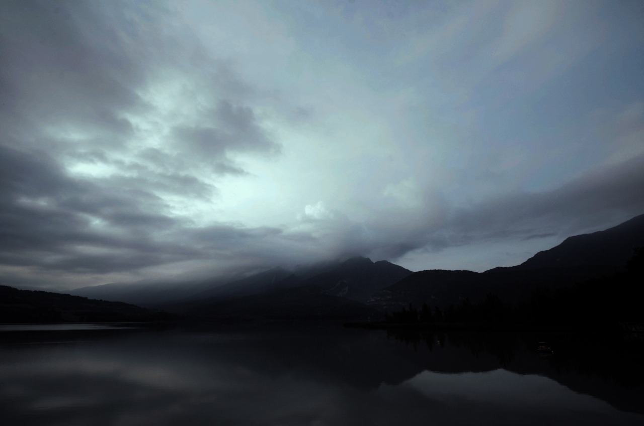 Archillect ID 399420