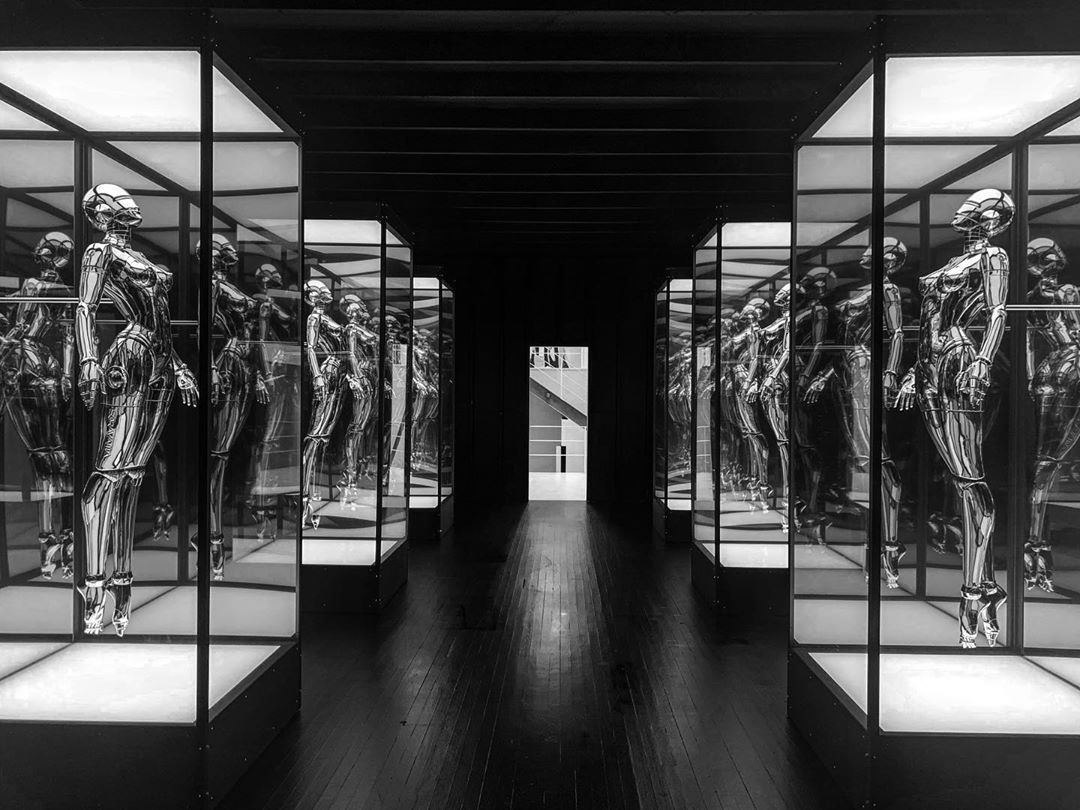 Archillect ID 399479