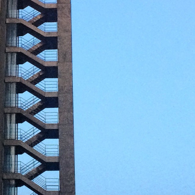 Archillect ID 399492