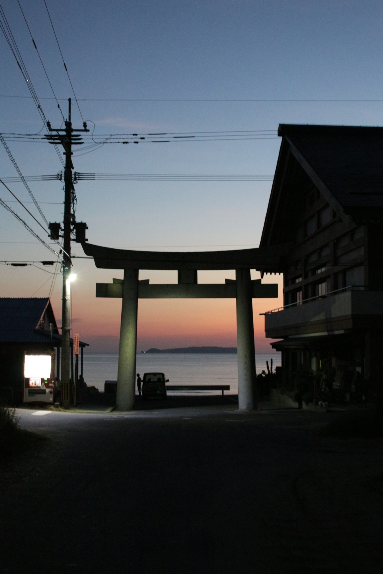 Archillect ID 399504