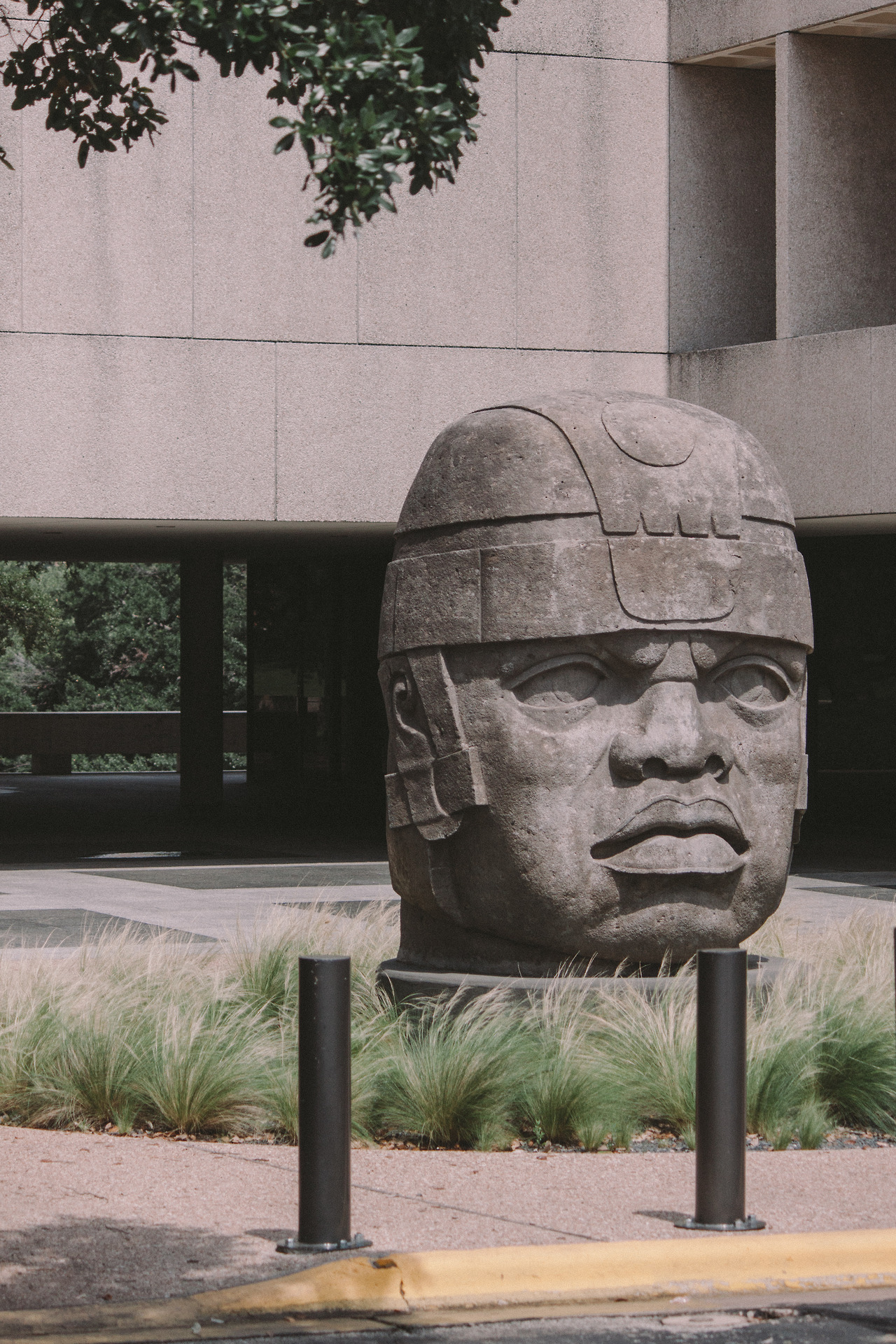 Archillect ID 399585