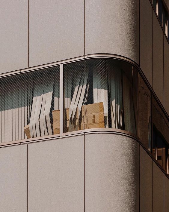 Archillect ID 399604