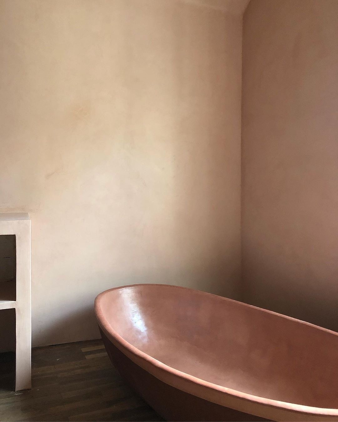 Archillect ID 399610