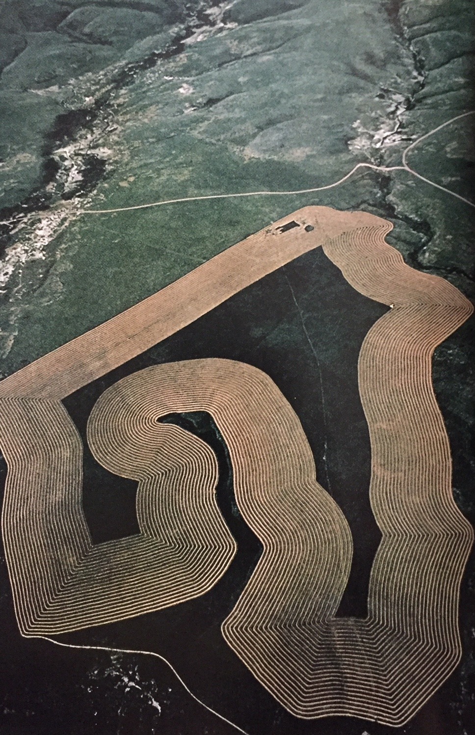 Archillect ID 399887