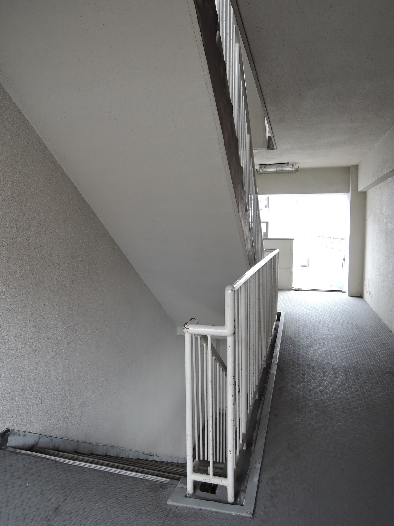 Archillect ID 400055