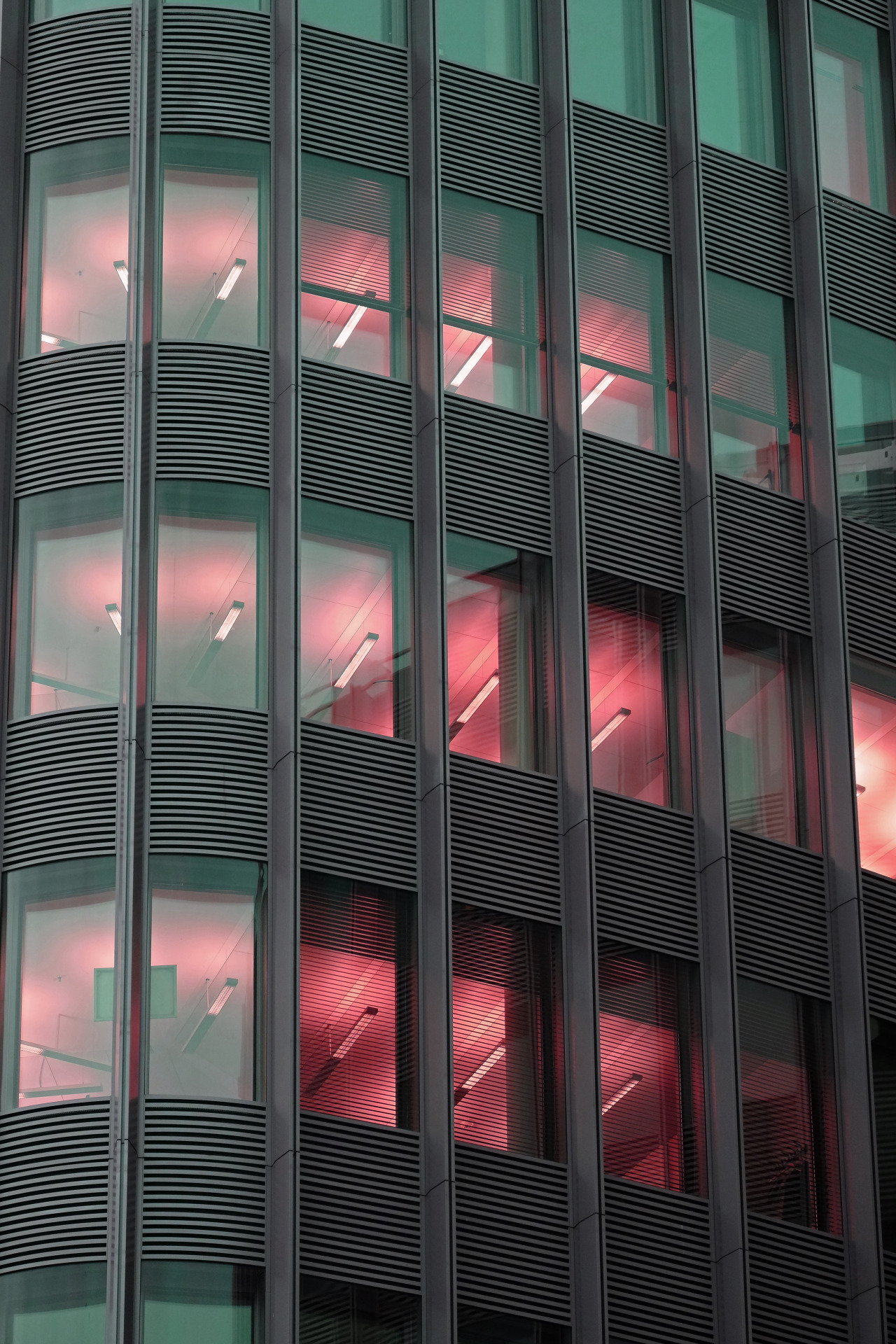 Archillect ID 400059