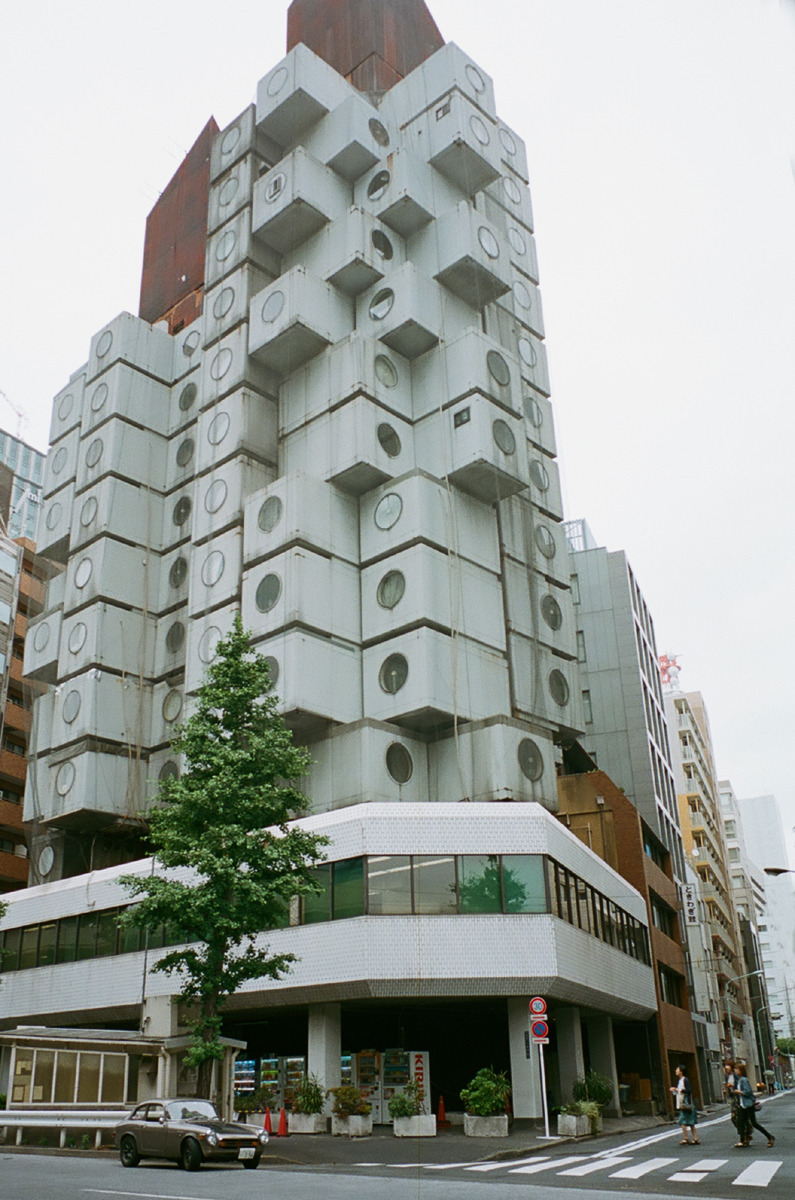 Archillect ID 400067