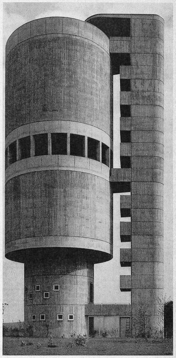 Archillect ID 400082