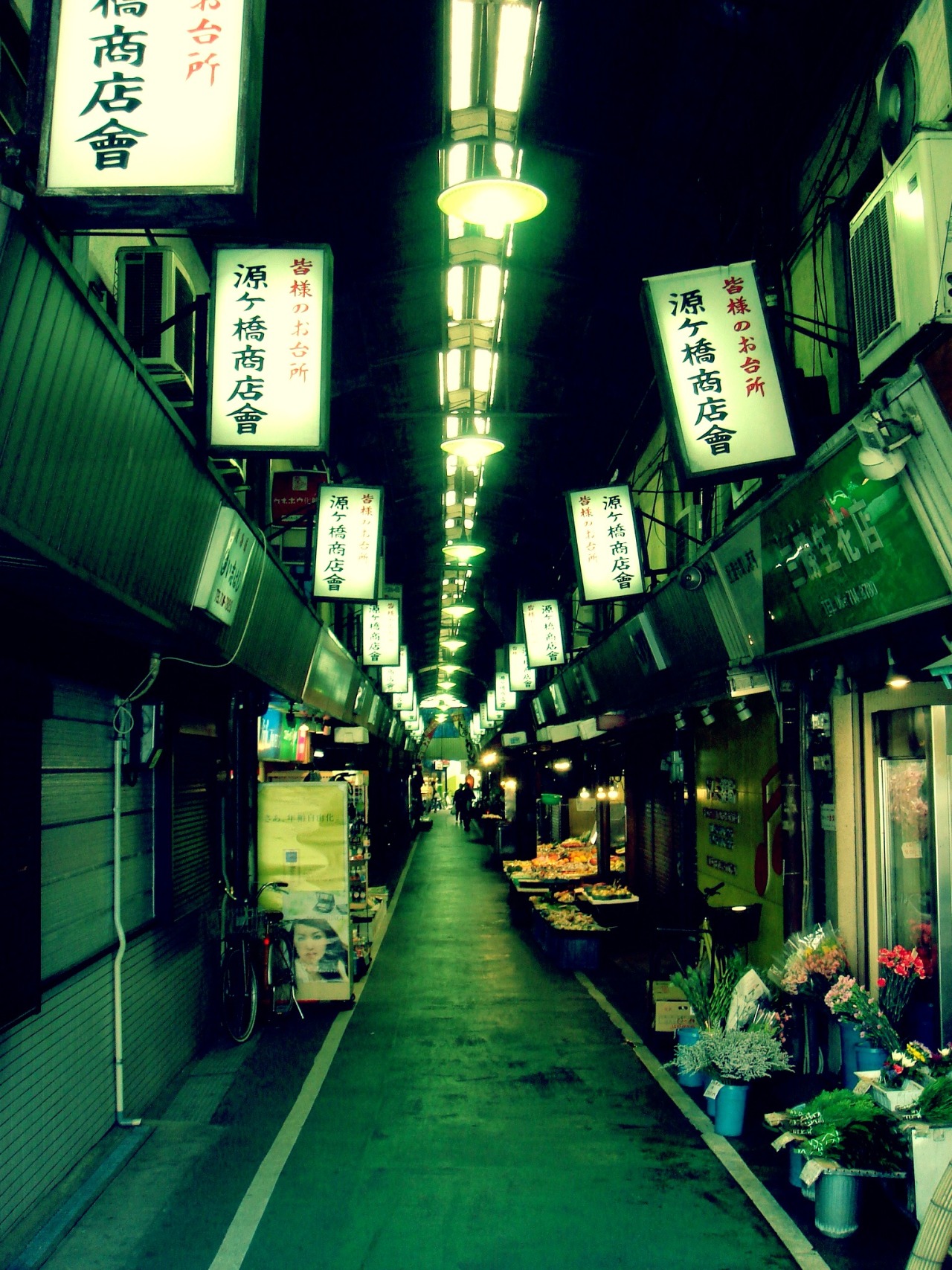 Archillect ID 400083