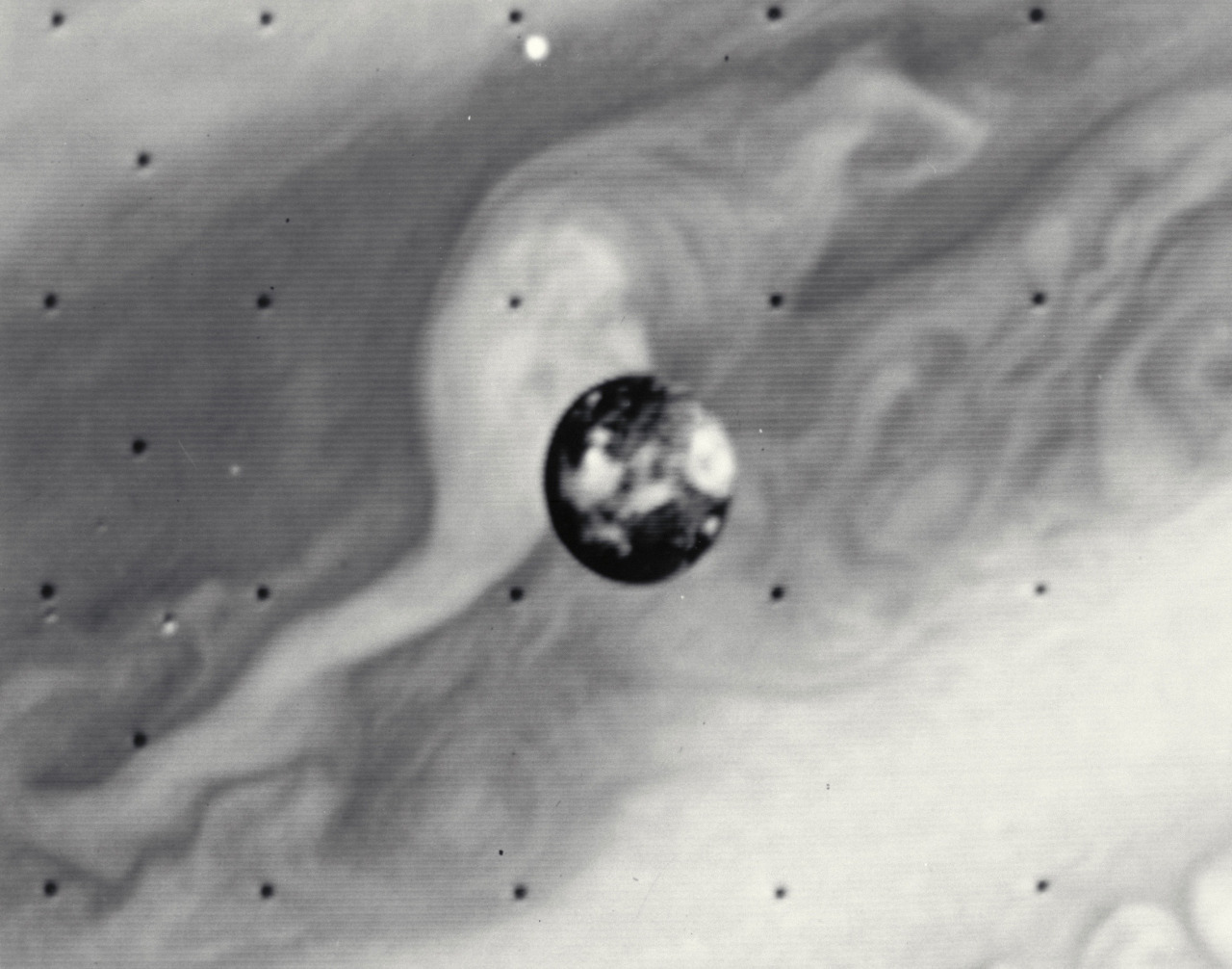 Archillect ID 400125