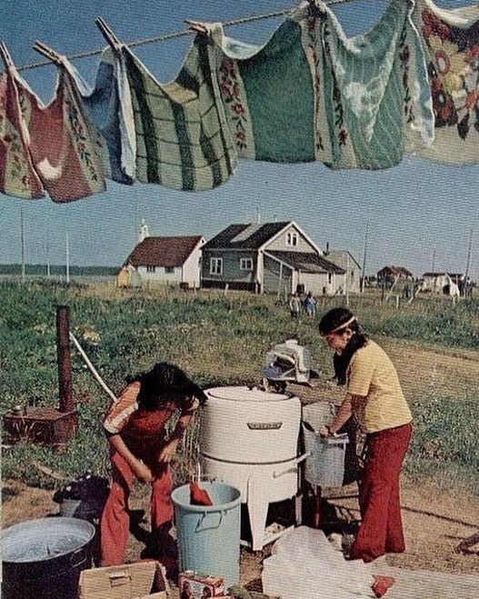 Archillect ID 400158