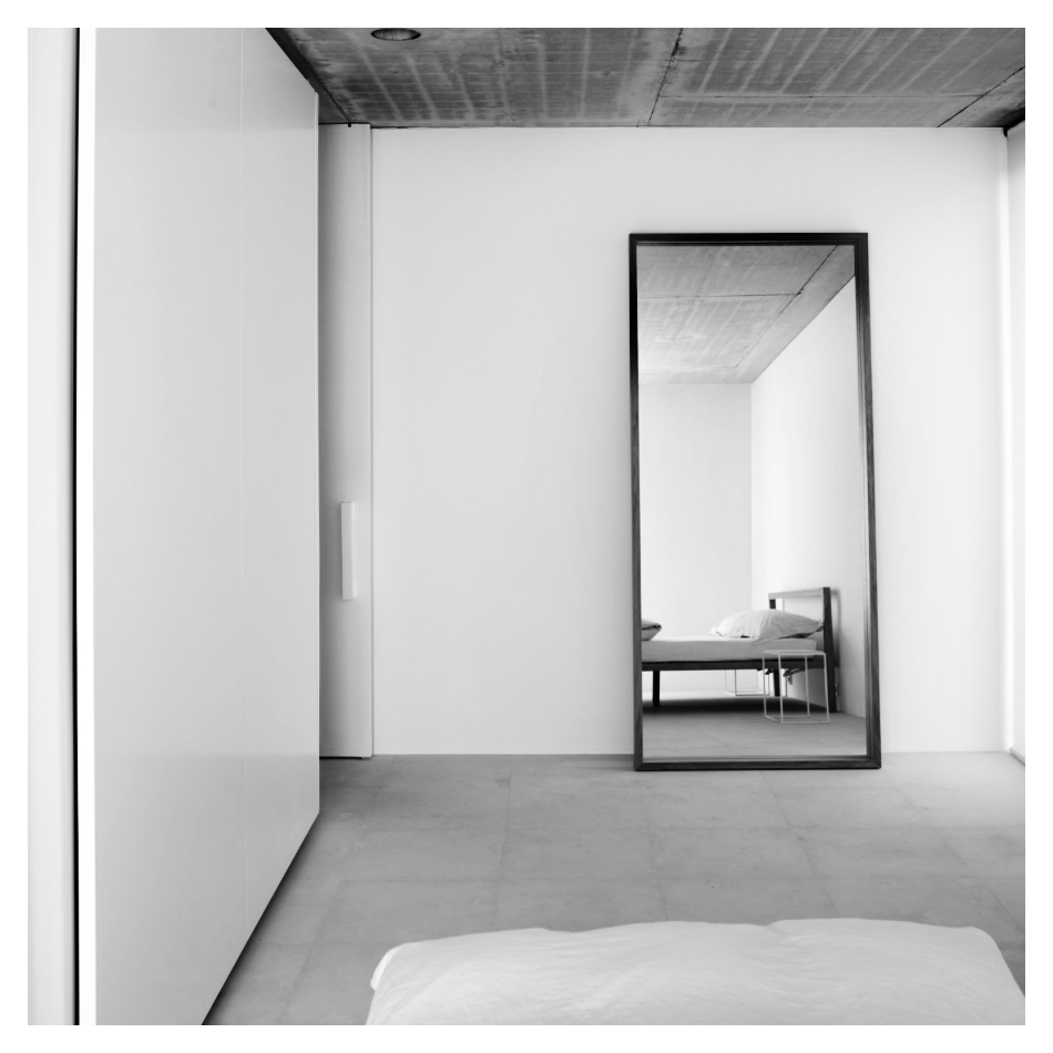 Archillect ID 400231