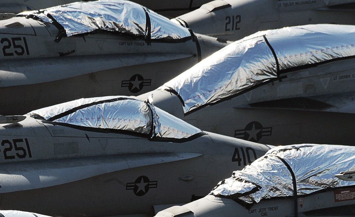 Archillect ID 400338