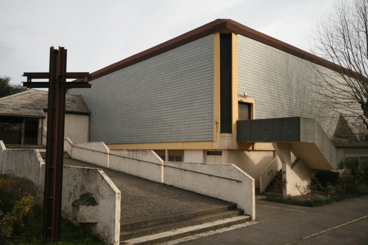 Archillect ID 400347