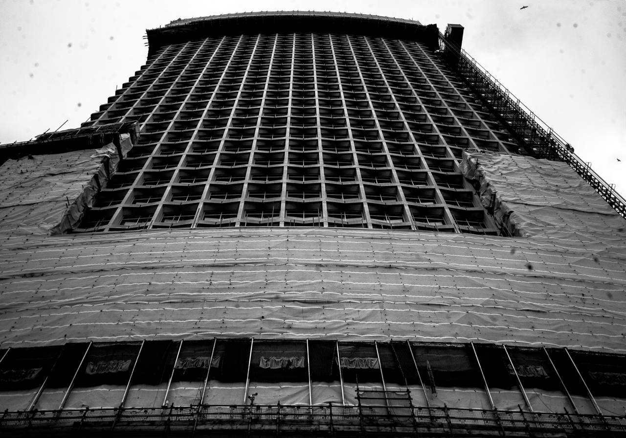 Archillect ID 400348