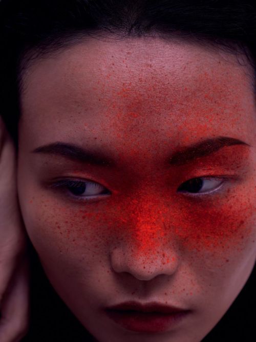 Archillect ID 400372