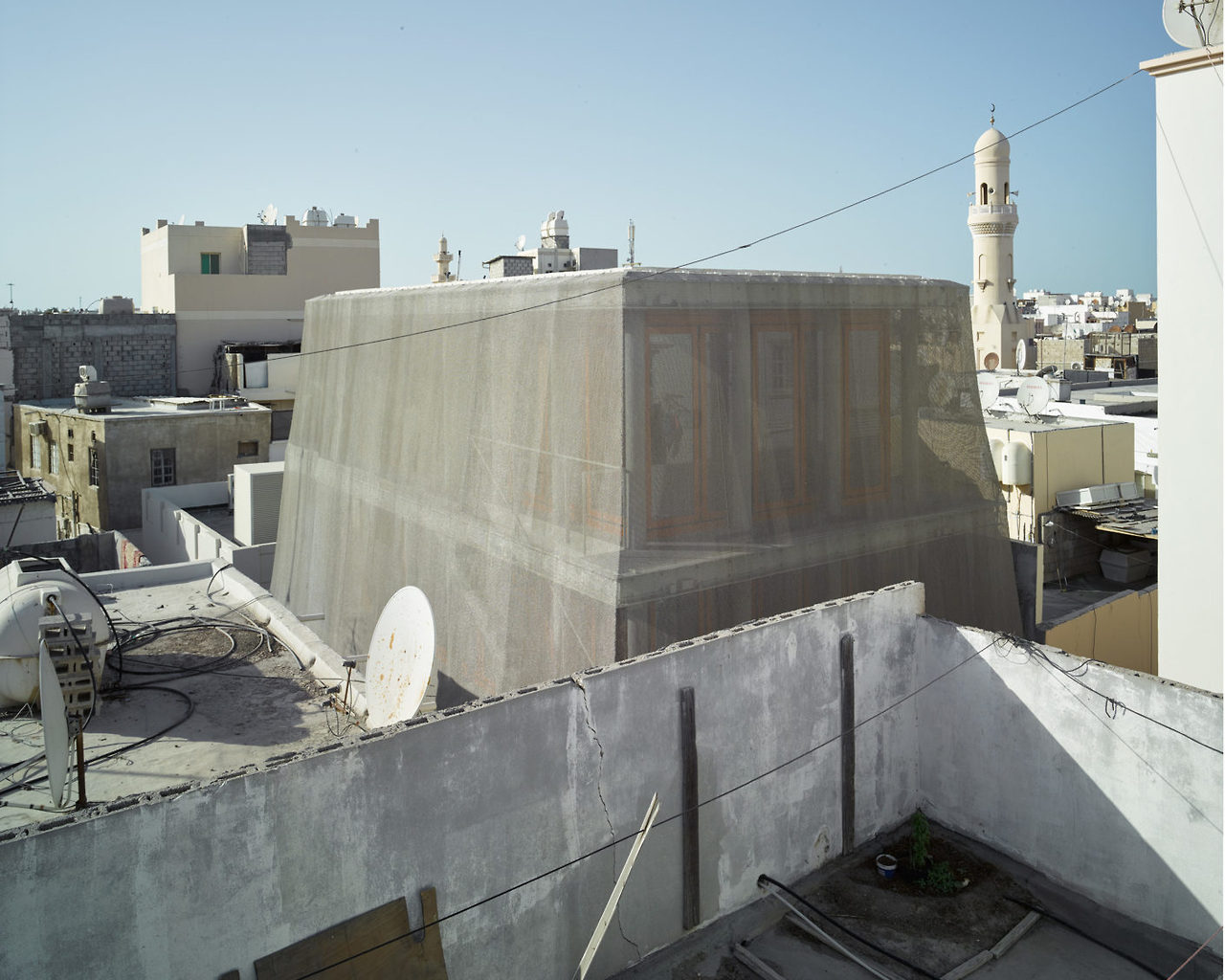 Archillect ID 400379