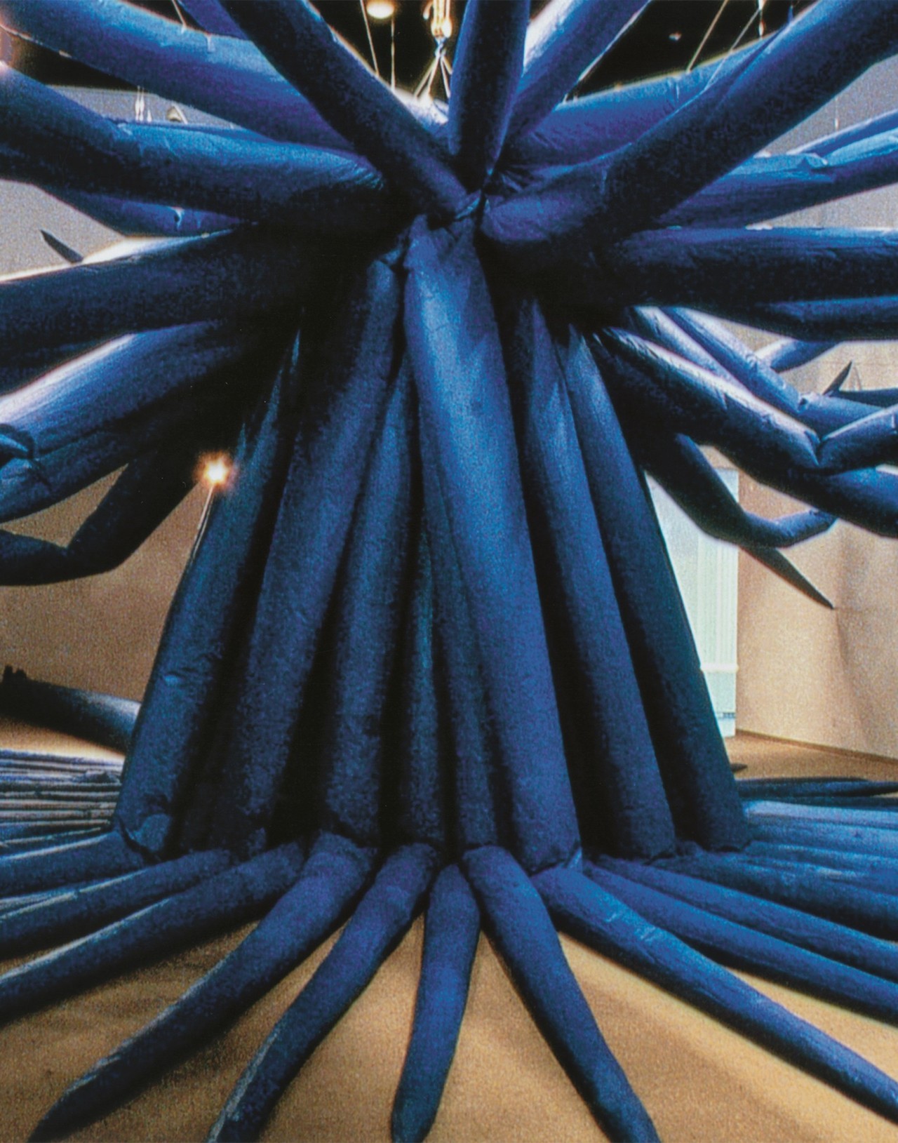 Archillect ID 400384