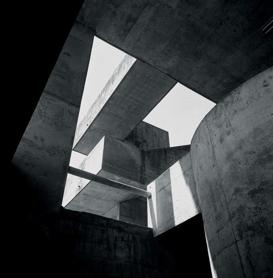 Archillect ID 400407