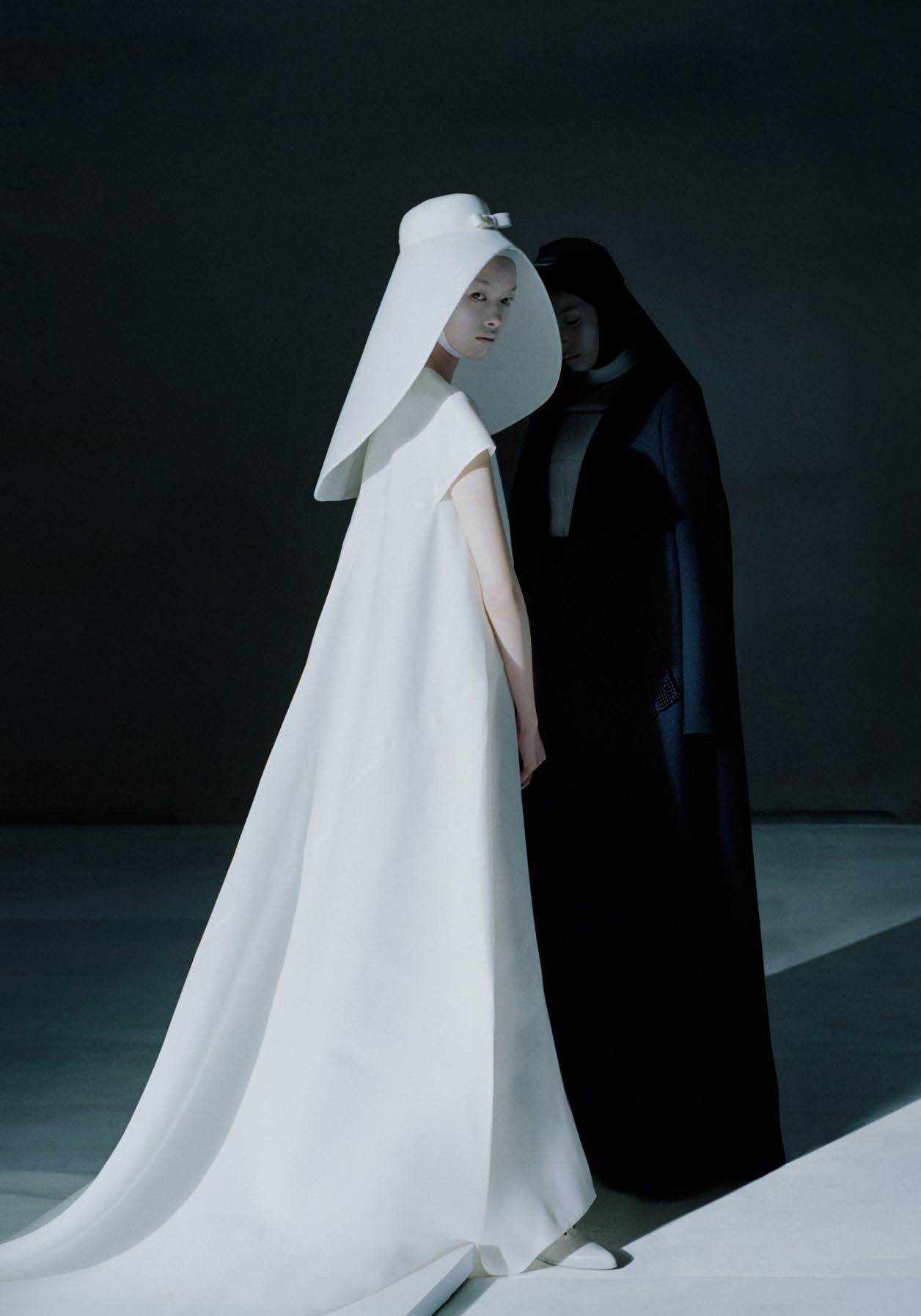 Archillect ID 400422