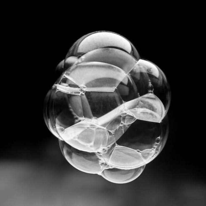 Archillect ID 400429