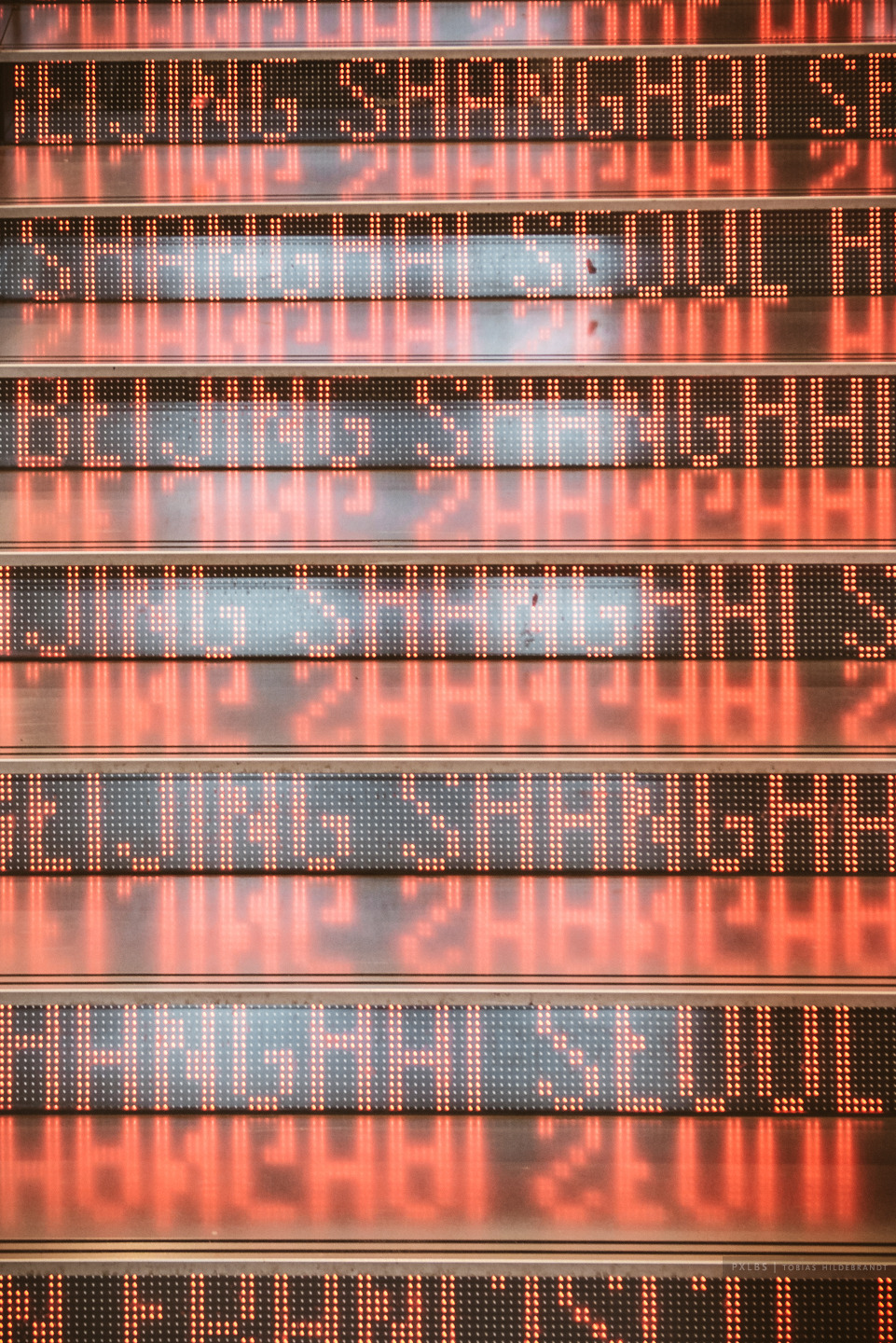 Archillect ID 400471