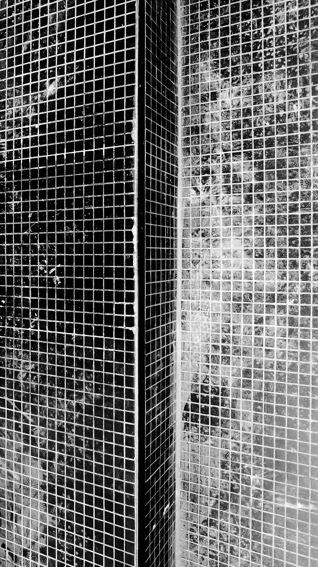 Archillect ID 400473