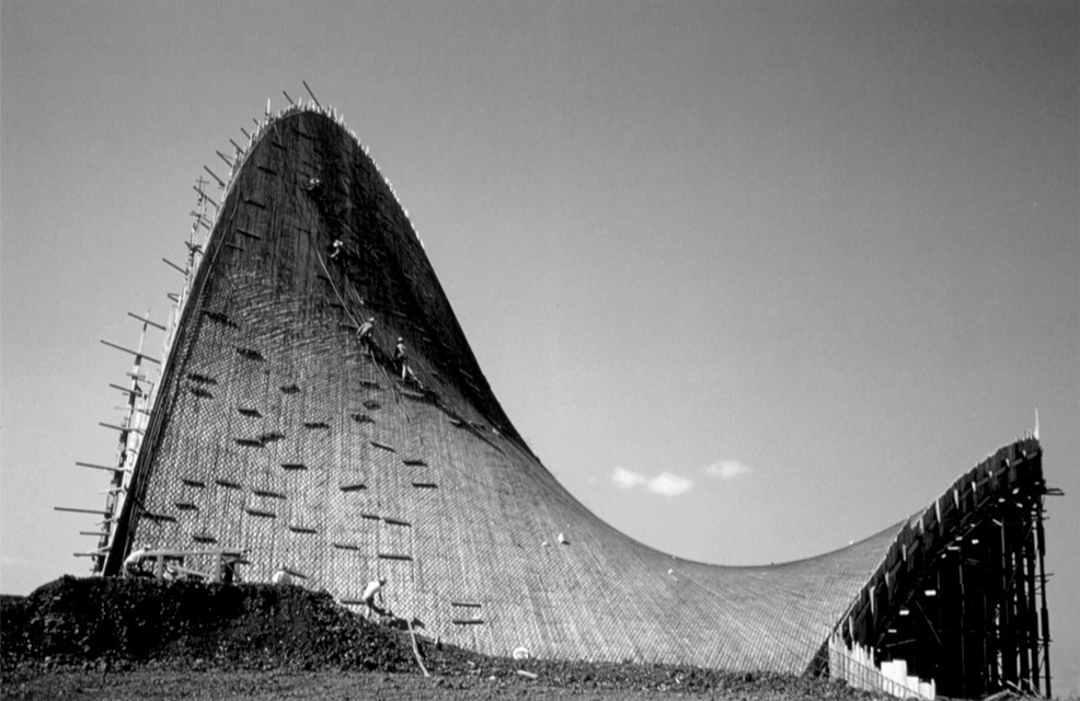 Archillect ID 400475