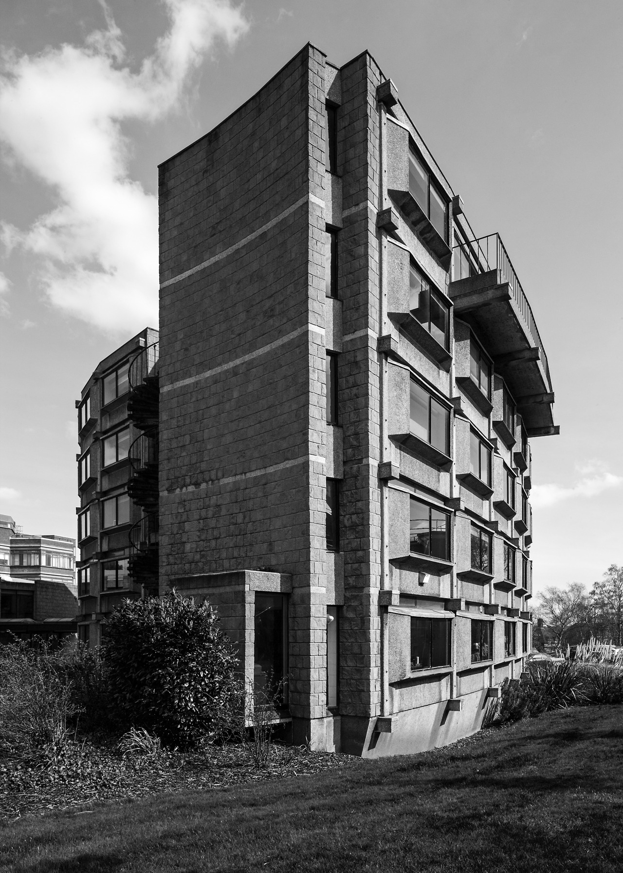 Archillect ID 400515