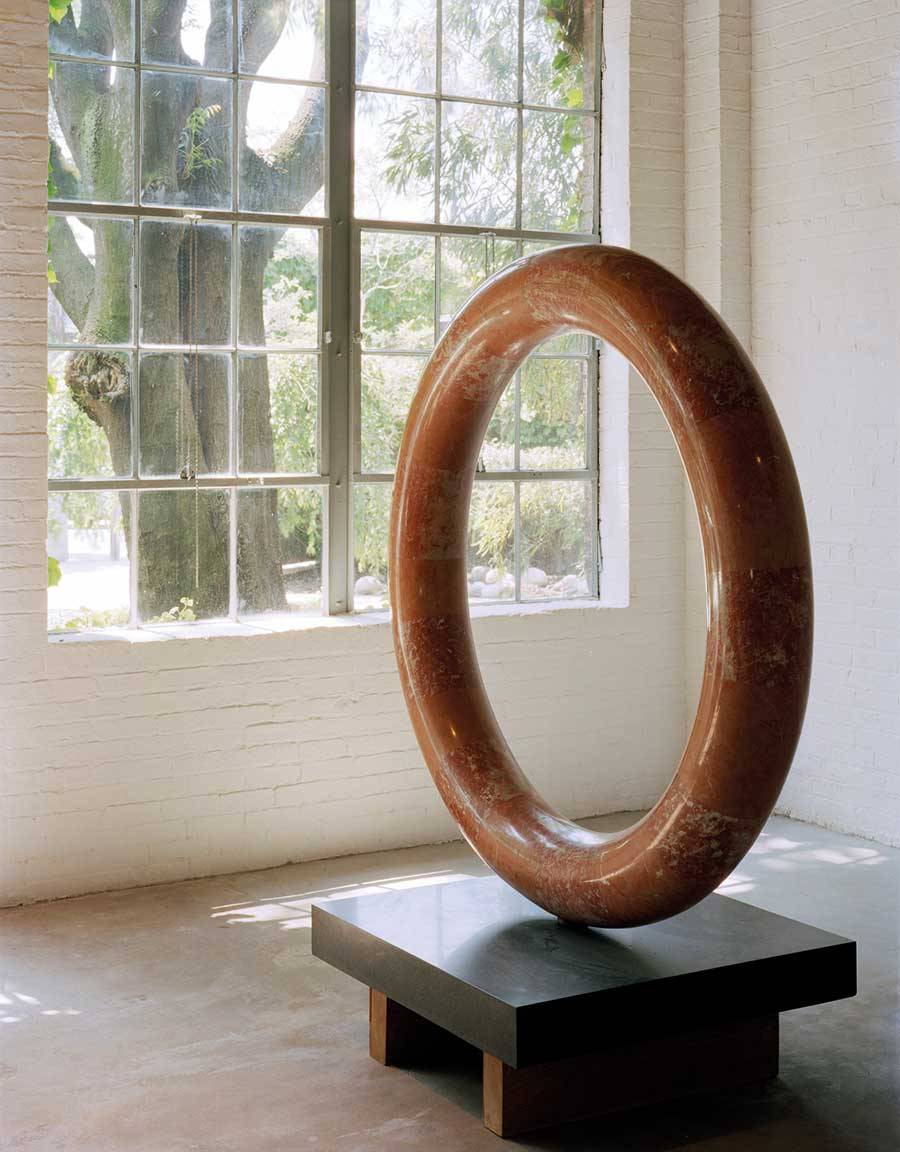 Archillect ID 400520