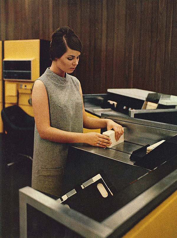 Archillect ID 400564