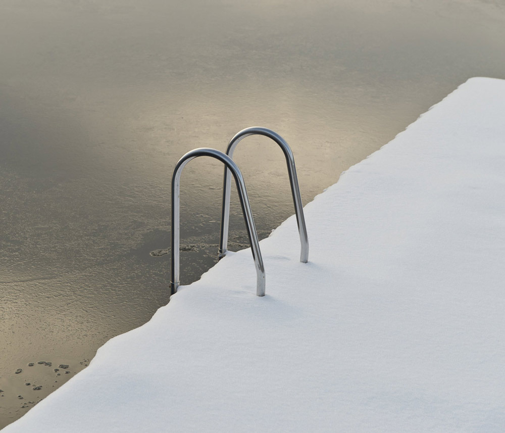 Archillect ID 400588