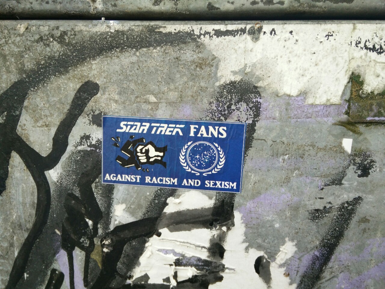 Archillect ID 400610