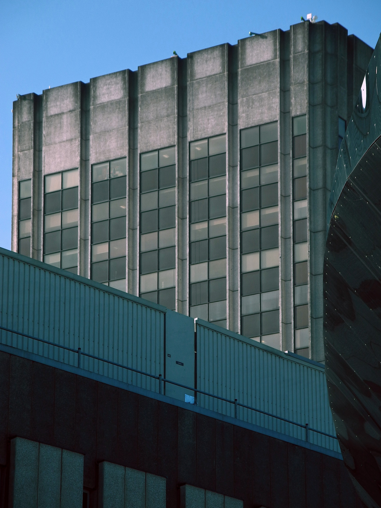 Archillect ID 400642