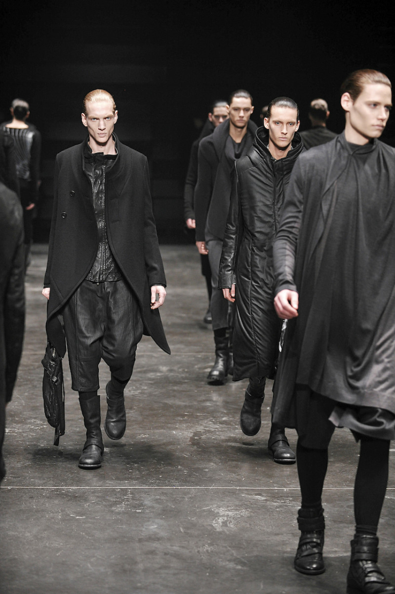 Archillect ID 400713