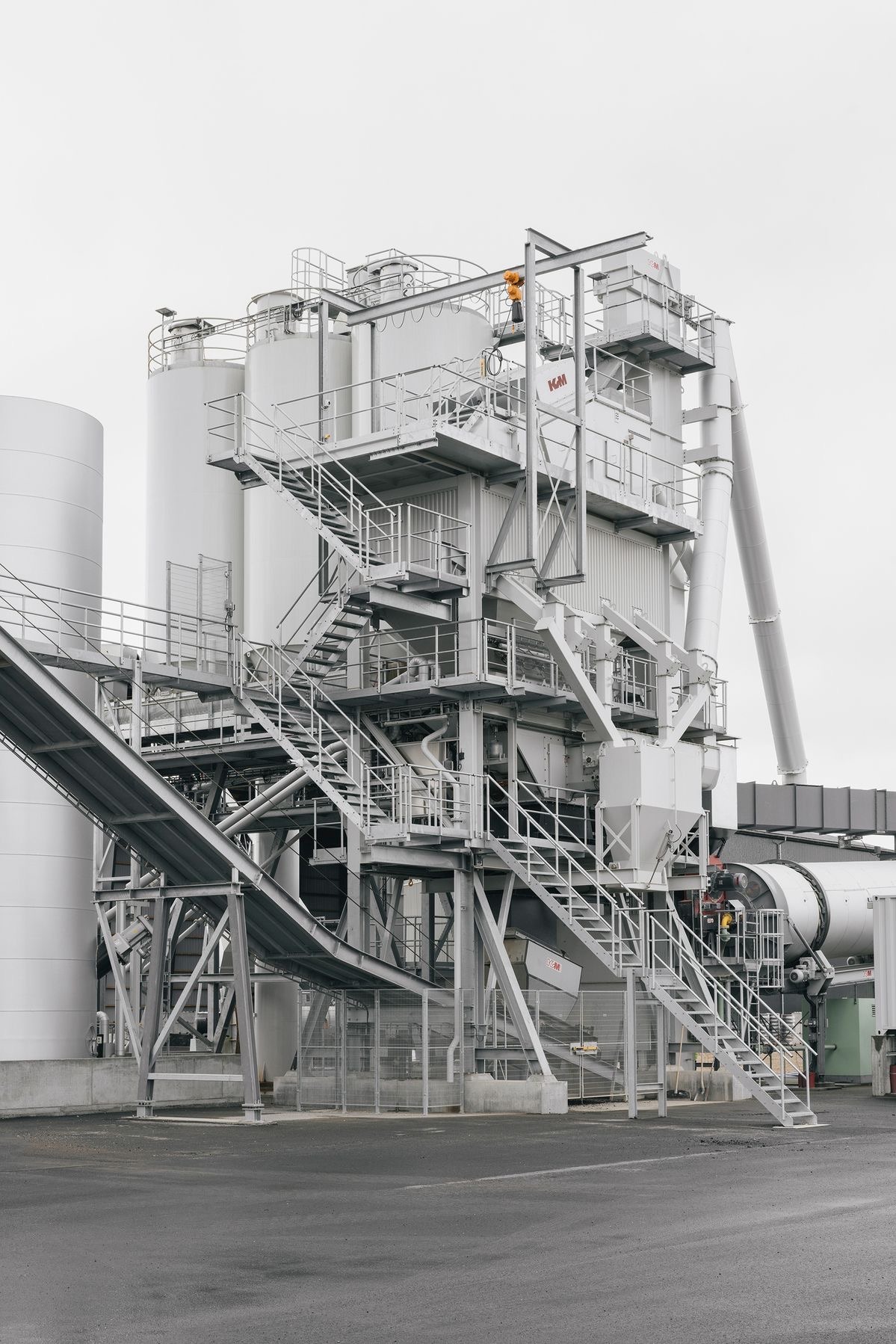 Archillect ID 400714