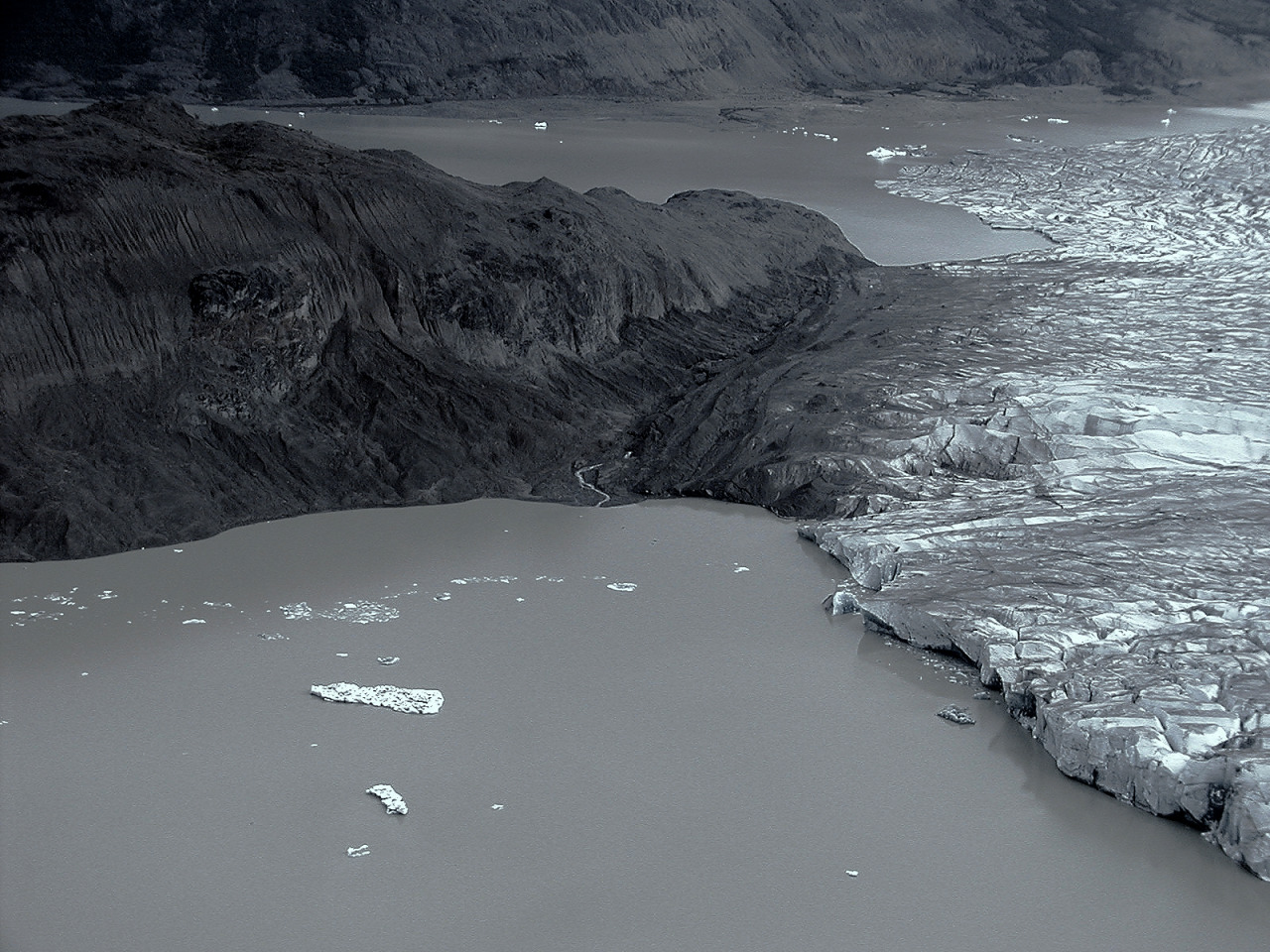 Archillect ID 400733