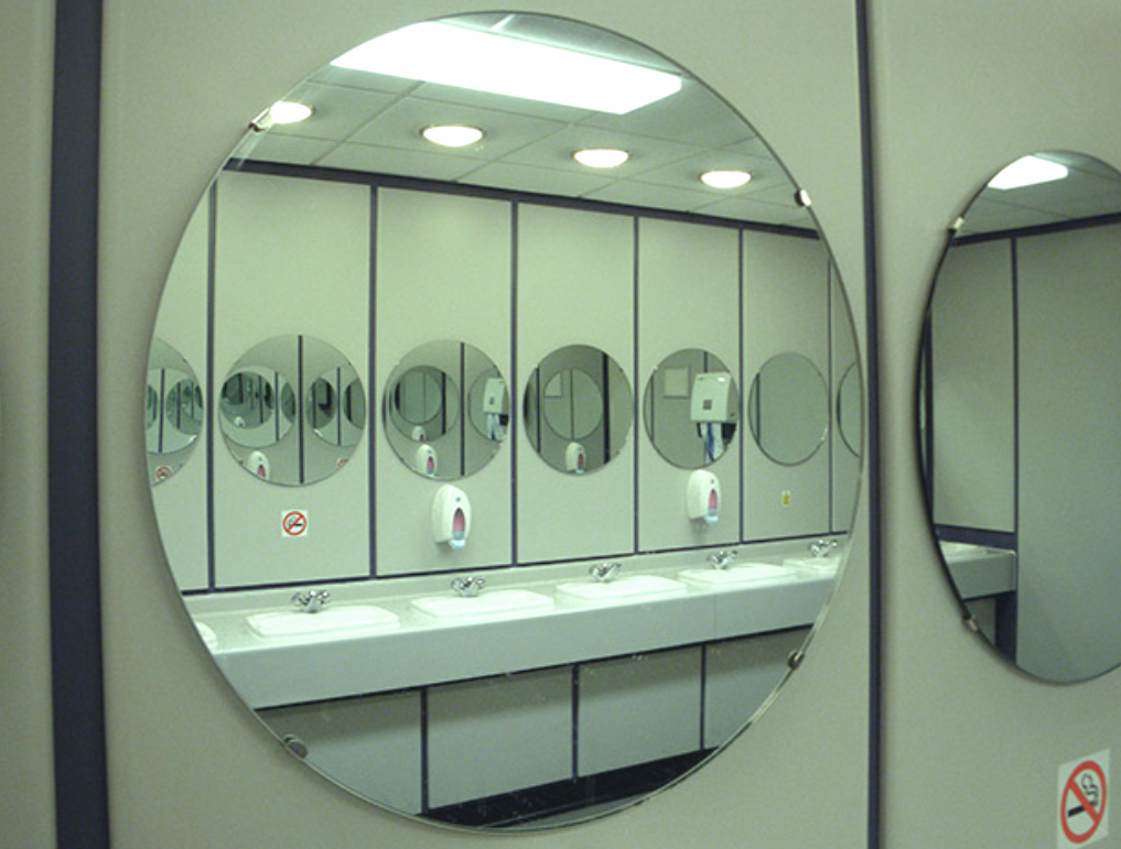 Archillect ID 400907