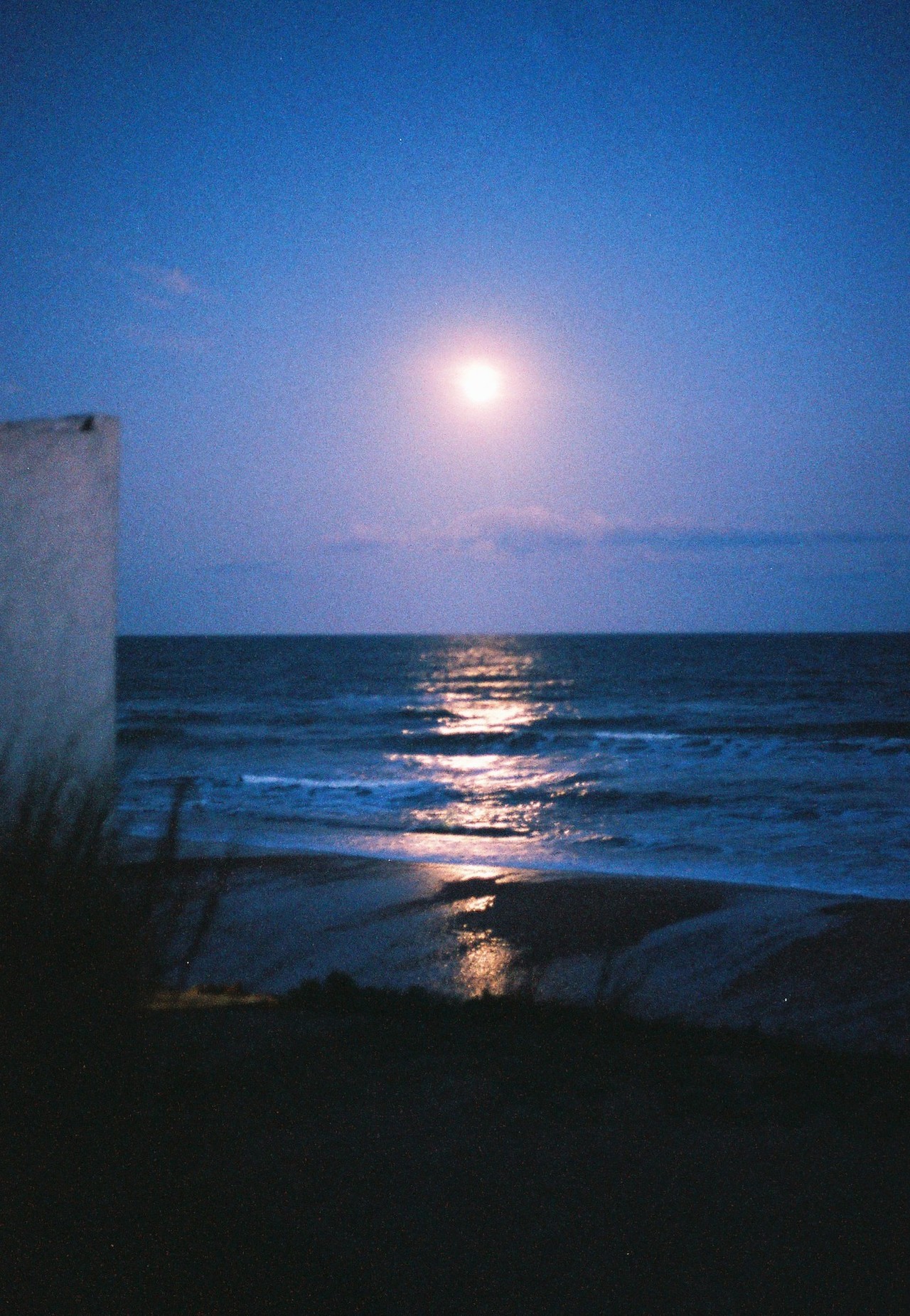 Archillect ID 400934