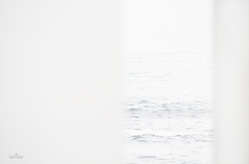 Archillect ID 400944