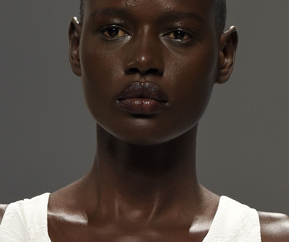 Archillect ID 400975