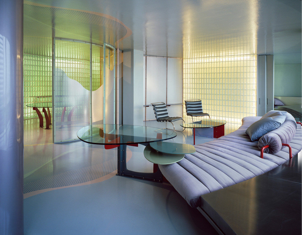 Archillect ID 400990