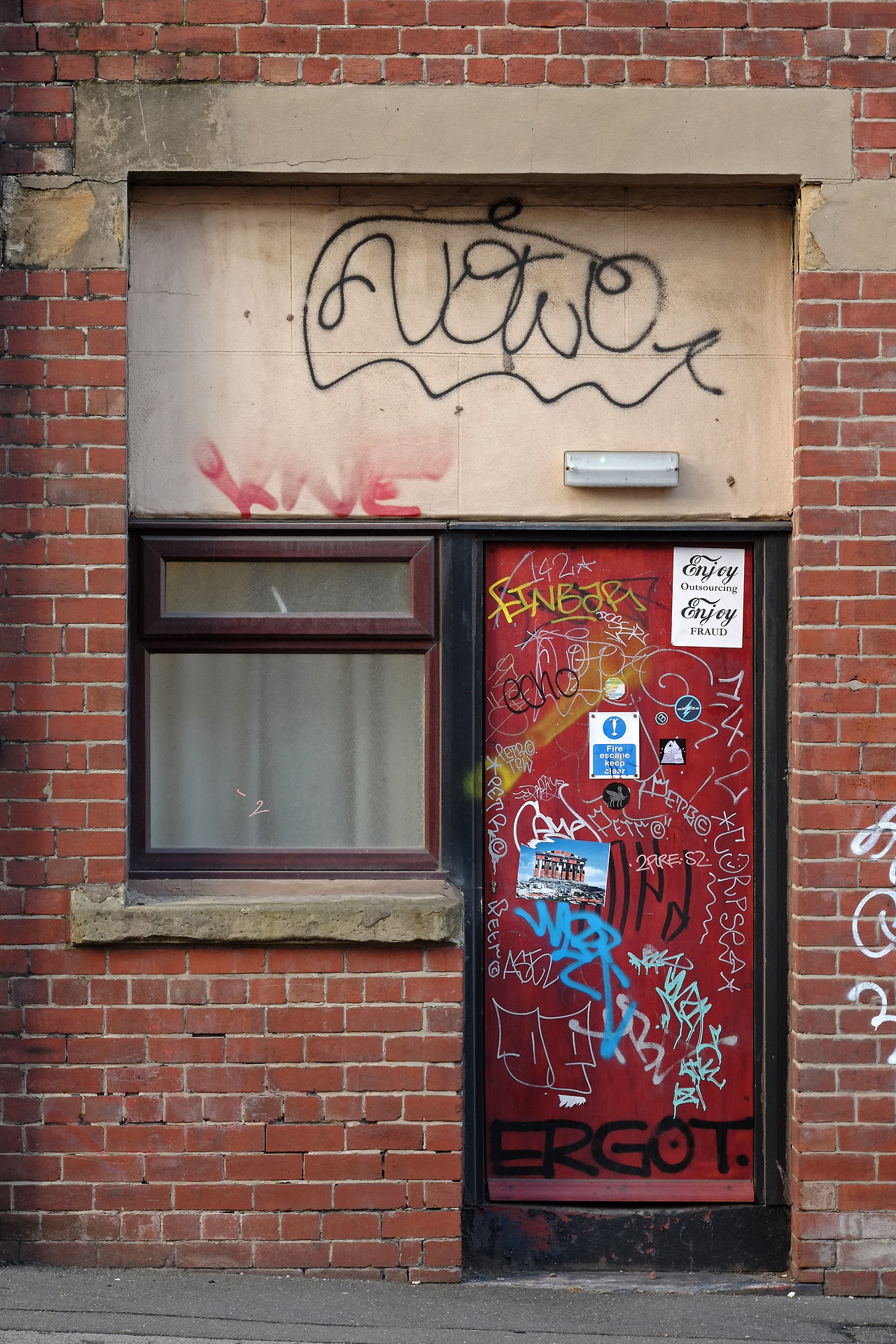 Archillect ID 401010