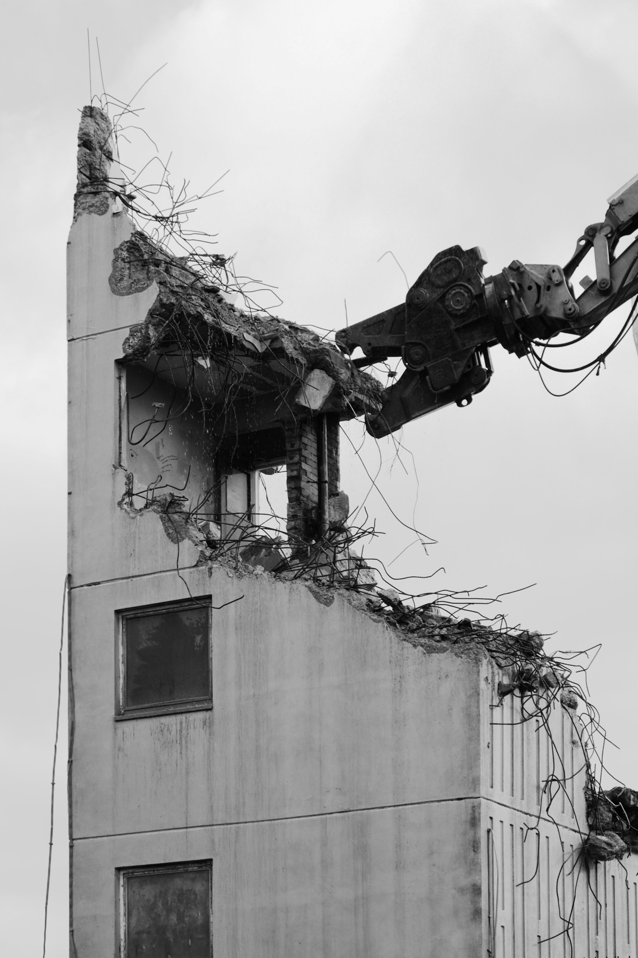 Archillect ID 401068