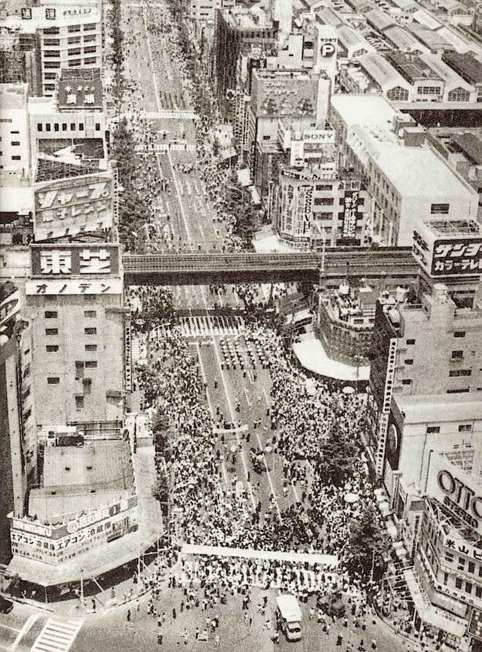 Archillect ID 401142