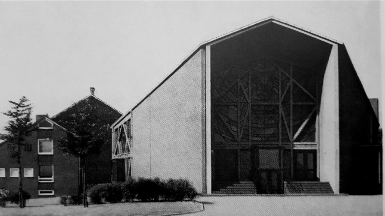 Archillect ID 401214