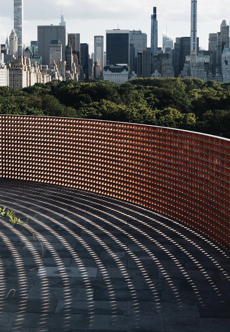 Archillect ID 401261