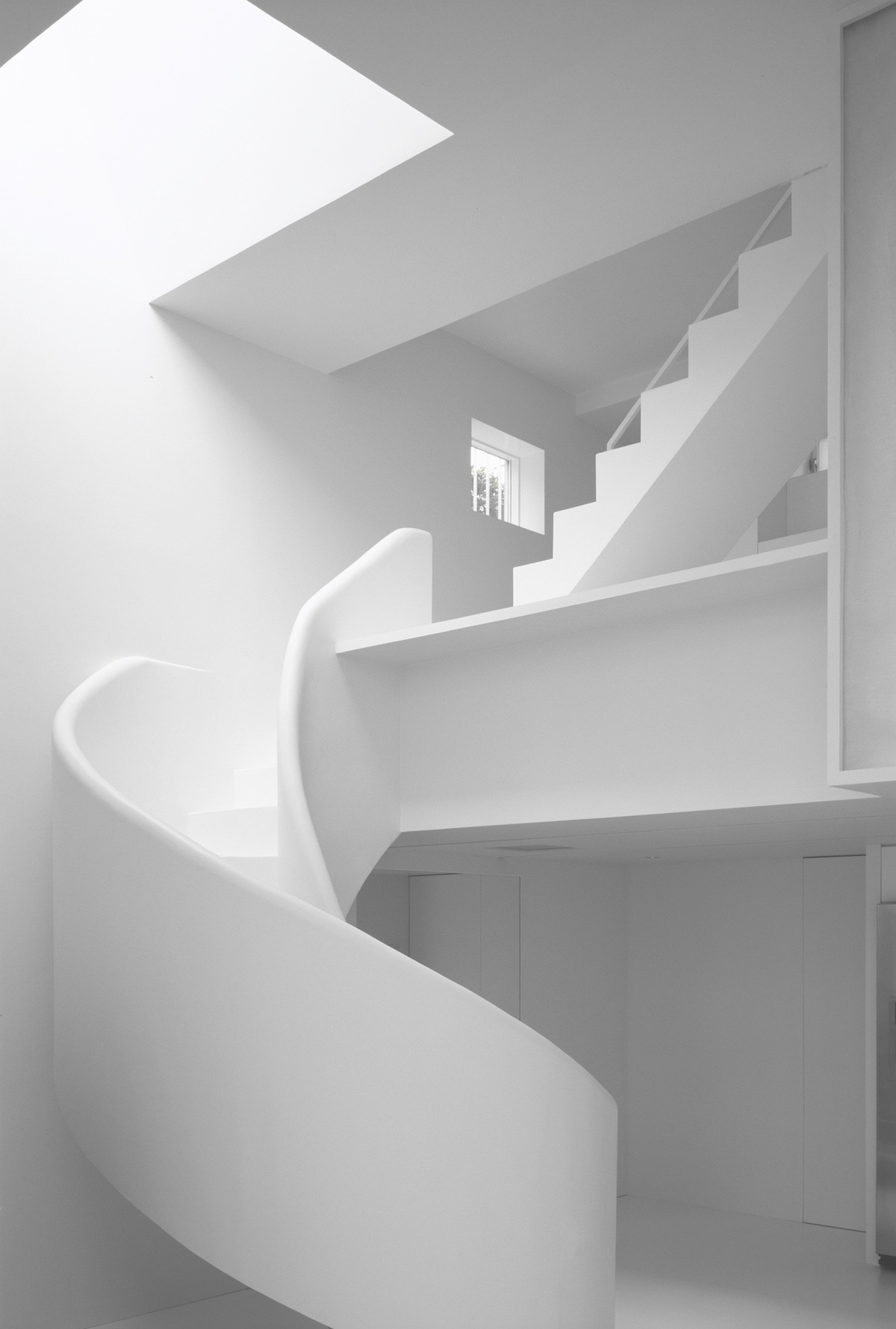 Archillect ID 401352