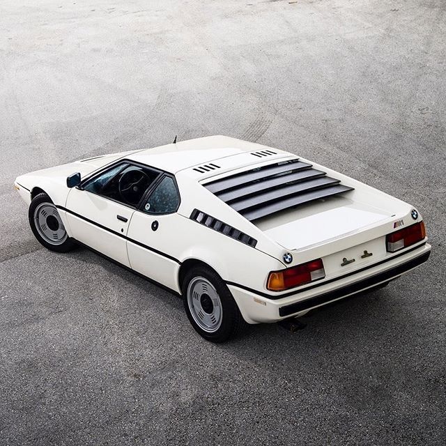 Archillect ID 401488