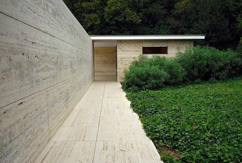 Archillect ID 401491